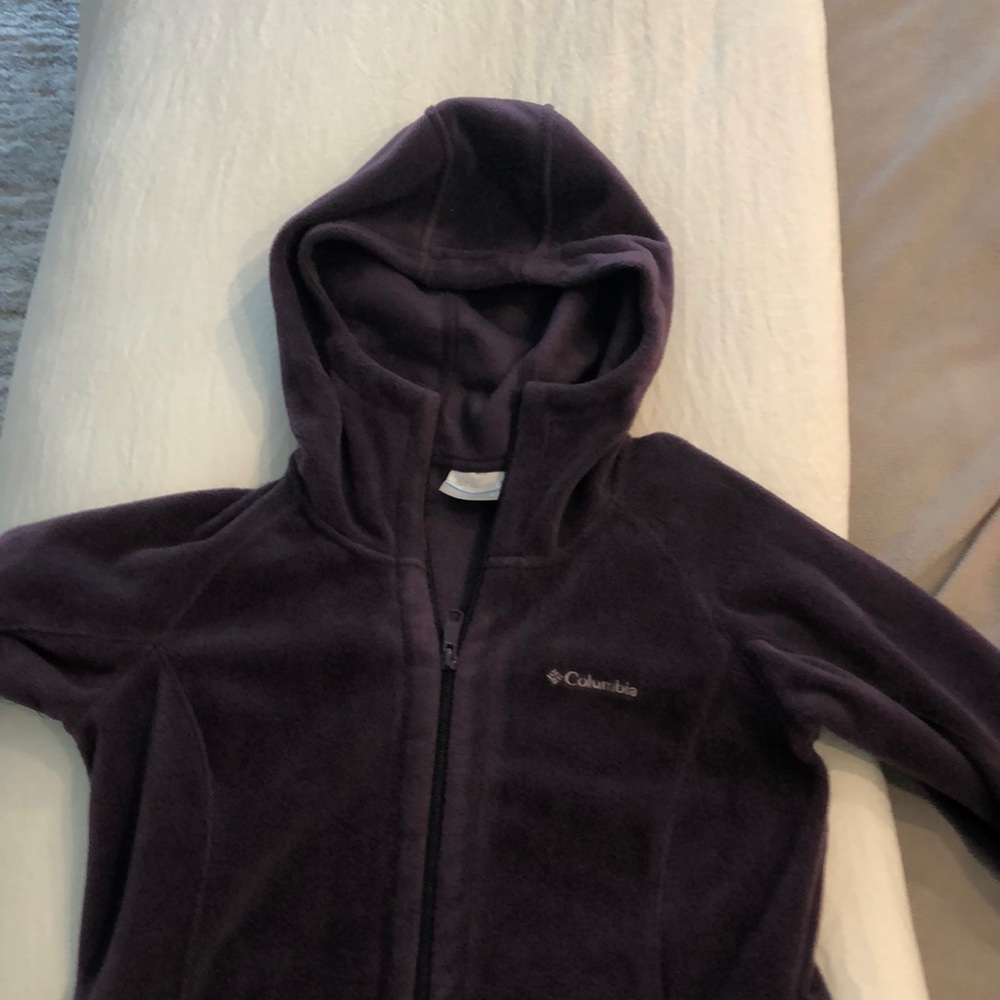 Columbia fleece gorgeous purple/plum jacket. This is the longer jacket.